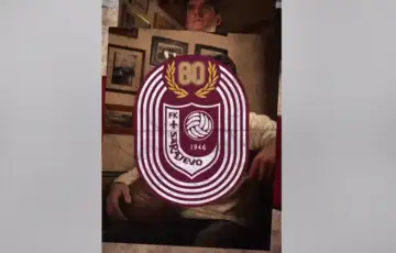 Horde zla kreirale majice u cast 80 rodendana FK Sarajevo jedinstvena cijena za sve