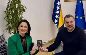 Arijana jasarevic i konakovic diplomatski pasos