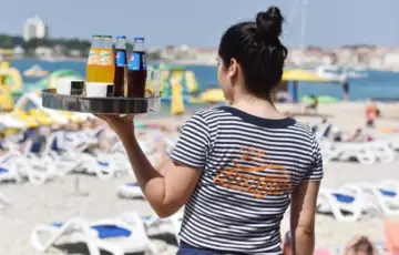 Konobarica posao hr more