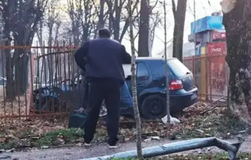 Golfom probio ogradu bl