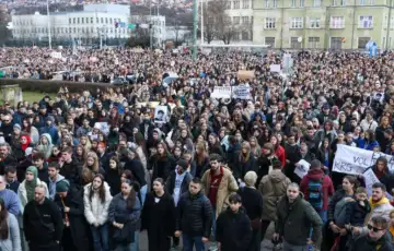 Tramvajska nesreca sarajevo/ fena