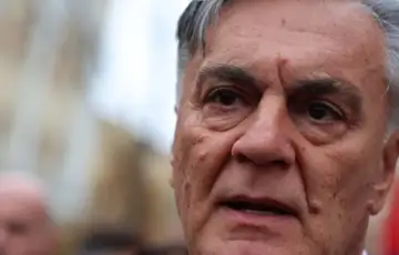 Sinisa karan 03 872x610