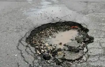 Rupe na putu