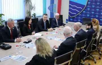 John Ginkel s cetiri premijera Južna interkonekcija