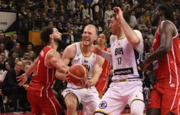 Kosarka Bi H svicarska 27 02