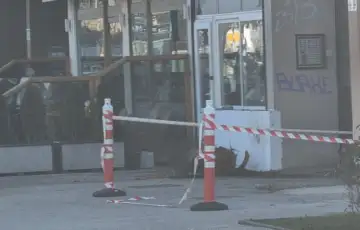 Hrasno bacena bomba 02