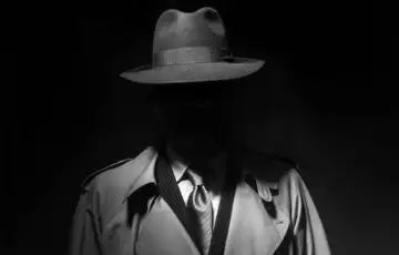 Tajni agent spijun droga bos