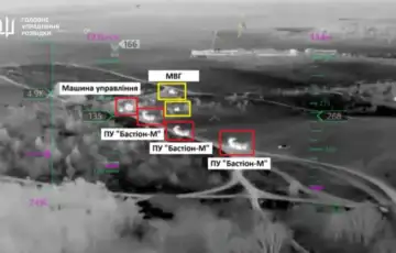 Ukrajinski dronovi navodeni Muskovim satelitima unistili mocni ruski raketni sistem