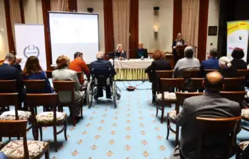 Konferencija o etickim i religijskim aspektima