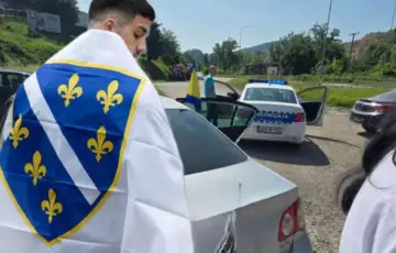 Policija u RS u navijacima Bi H oduzima Ljiljanke
