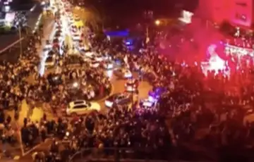 Zenica zmajevi slavlje