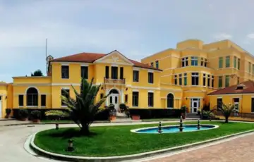 Ambasada SAD albanija