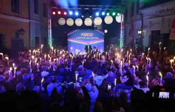 Fidesz i Orban na izbornom sastanku