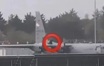 Americki vojni avion