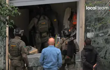 Italija Pljacka banke Napulju u filmskom stilu 04