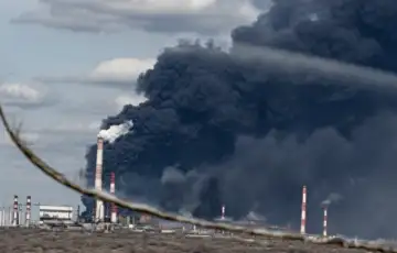 Rusija rafinerija napad dronovi ukrajina