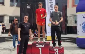 Pokrajčić i Manđeralo / fena