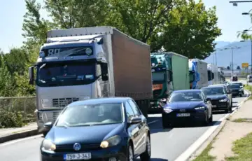 Kamioni saobracaj kolaps konzorcij protest vozaci guzva kolaps 3 872x610