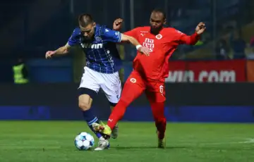 FK Željezničar i FK Velež