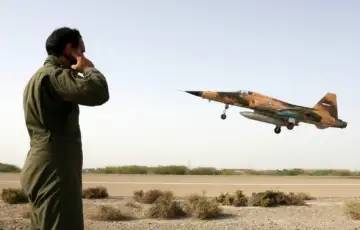 Iran F-5 avioni