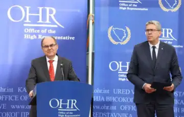 Schmidt i Avdic/ Fena