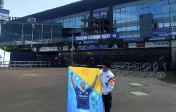 Edin Džeko portret