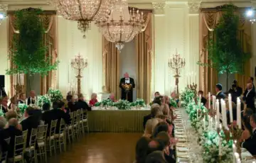 Bijela Kuća Donald trump vecera elita