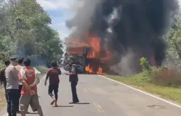 Indonezija Juzna Sumatra Sudar autobusa i cisterne odnio 16 života