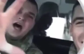 Crna Gora vojnici pjevaju cetnicke pjesme