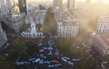 Argentina masovni protesti