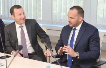 Vico Zeljkovic i direktor Fife