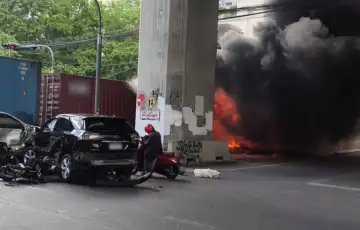 Bangkok sudar voz i autobus