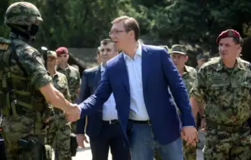 Aleksandar Vucic vojska