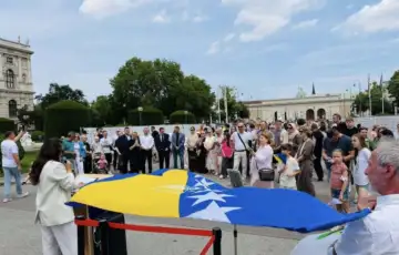 Beč dan bijelih traka/ facebook nerin dizdar