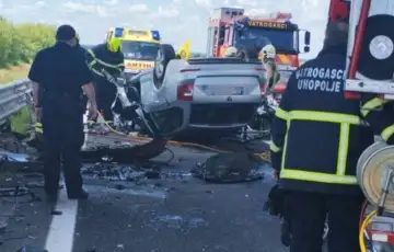 Hrvatska saobracajna nesreca kod vitrovice/ ICV