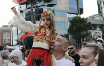Albanija protesti