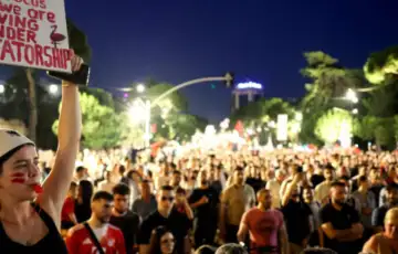 Albanija protesti