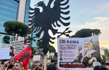 Albanija protesti