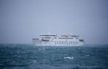Trajekt jadrolinija