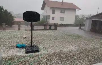 Bosanski petrovac oluja Led BH Meteo