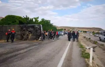 Turska 07 Autobus se prevrnuo 41 osoba povrijedena