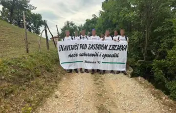Bh fanaticosi na marsu mira necemo zaboraviti i oprostiti vhfffffff 6a4e2896d6c2c