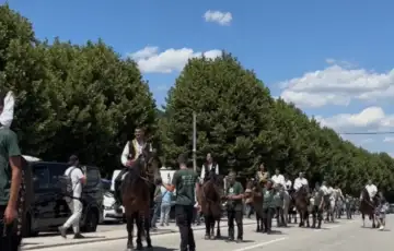 Konjanici u Srebrenici