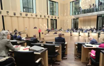 Njemacka parlament Gornji dom njemackog parlamenta