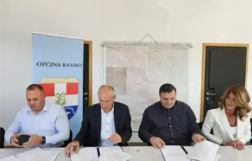 Ravno neum cesta