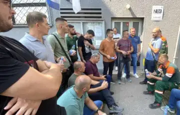 Protest radnika Toplane Zenica Pavgord je nudi Gradu Zenica