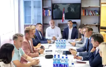 Sds, pss i narodni front opozicija rs sastanak