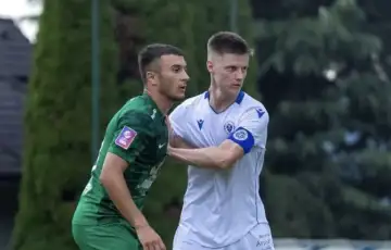 FK želejznicar i ukrajinski Karpaty
