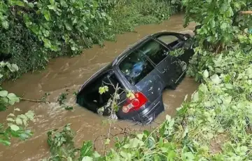 Kresevo automobil u rijeci