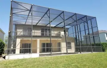 Rusija kuća čelični oklop protiv dronova